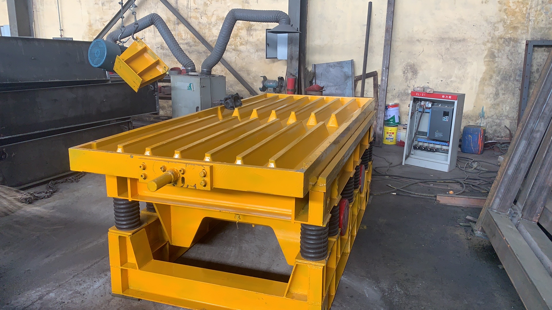 振動(dòng)平臺(tái) 振動(dòng)平臺(tái)